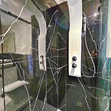 Appartement Jade Exclusives In Americas